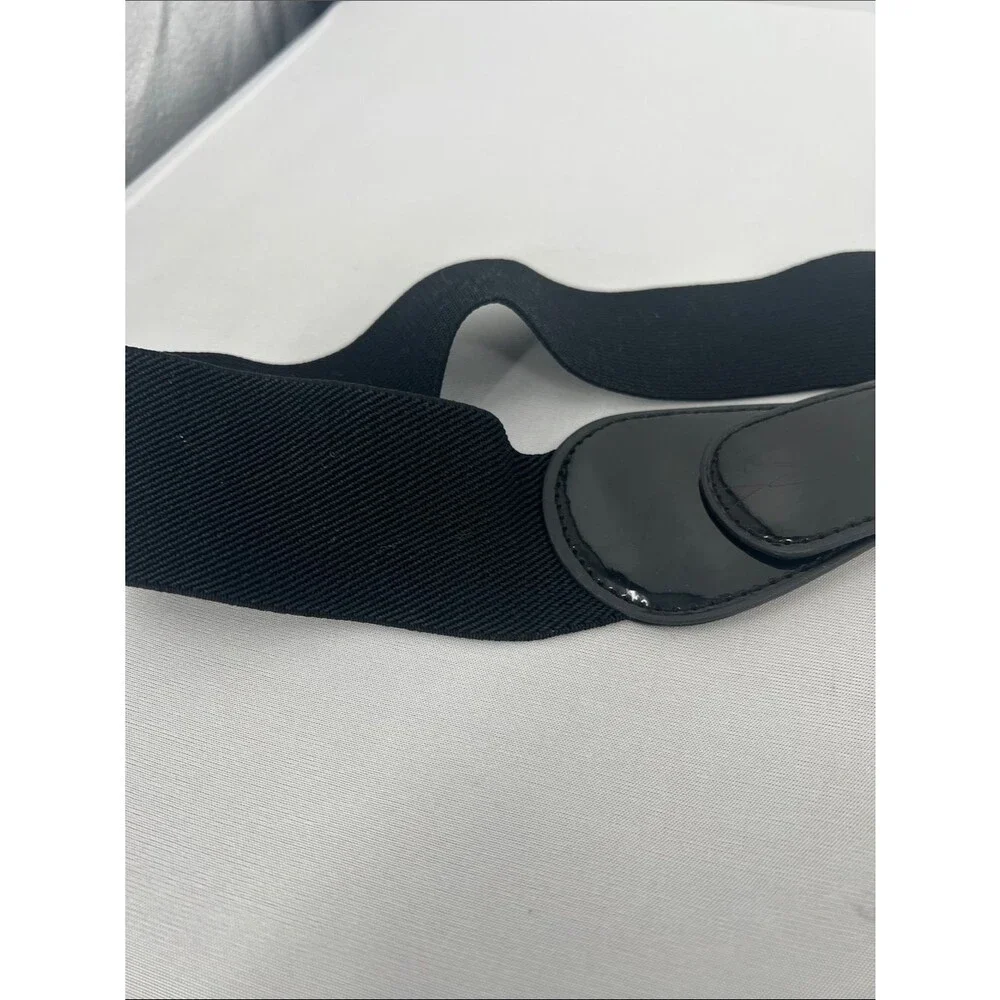 Wide elastic belt